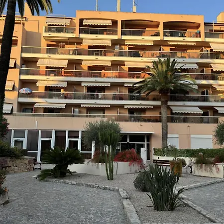 Charming Flat Close To The Palais Des Festivals Apartment