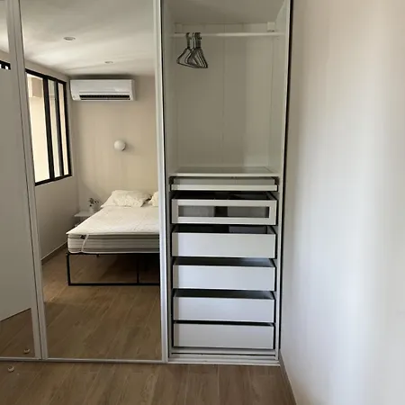 Apartment Charming Flat Close To The Palais Des Festivals
