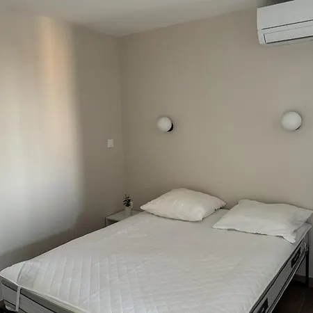 Charming Flat Close To The Palais Des Festivals Apartment Vallauris